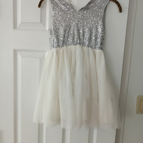 Est.1989 place Girls dress - Picture 2 of 2
